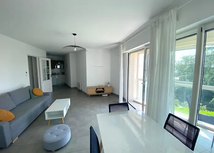 アパート T2 Lumineux Loggia & Parking Proche Proce & Viarme